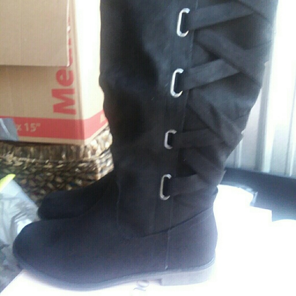 flat black boots wide calf